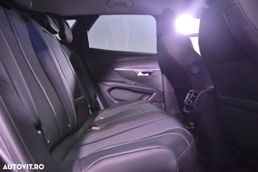 Peugeot 3008 - 13