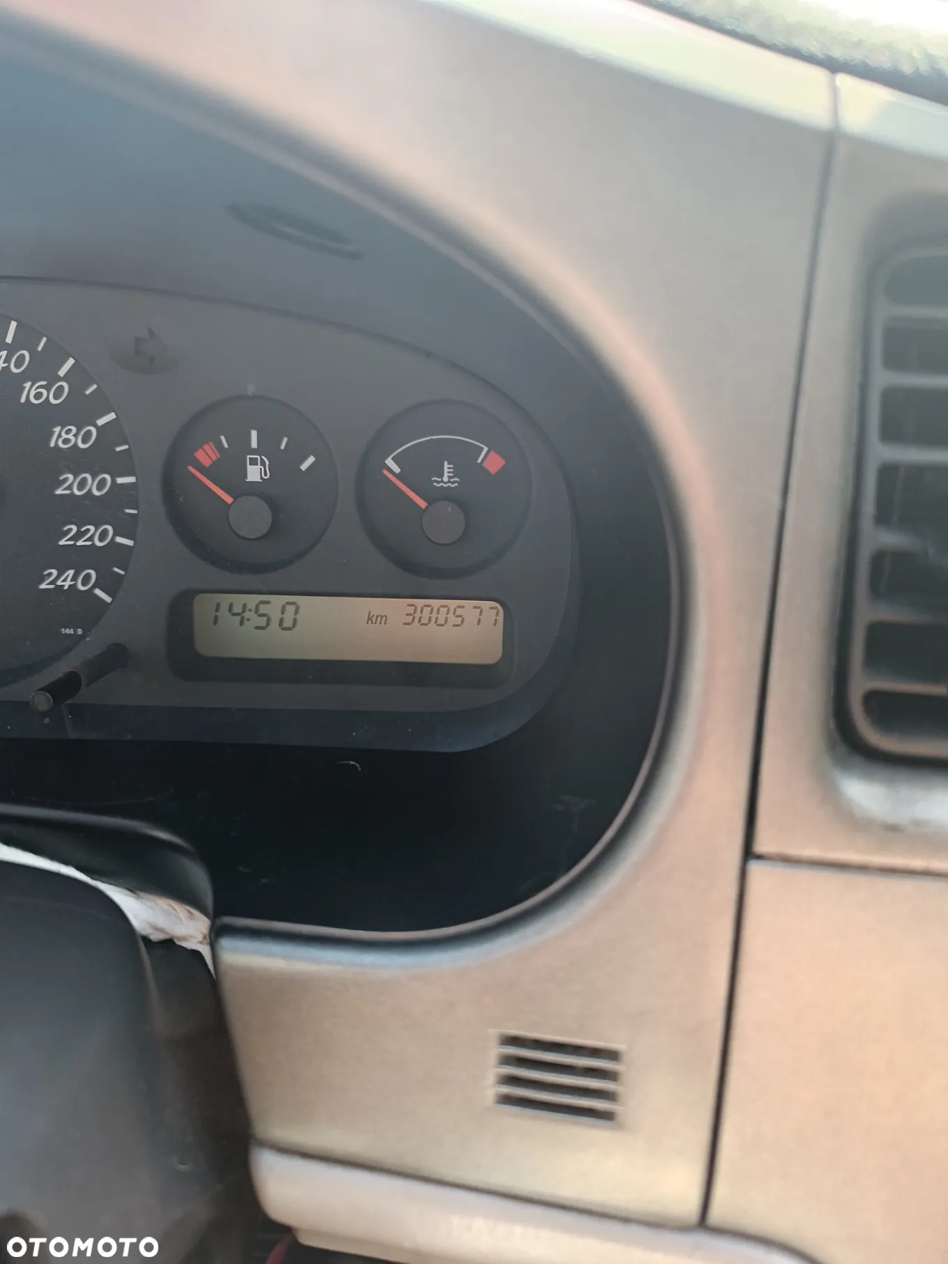 Nissan Primera - 12