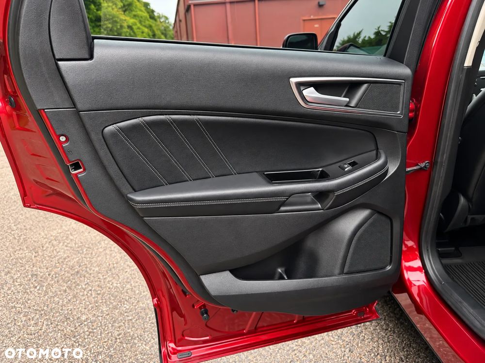 Ford Edge - 23
