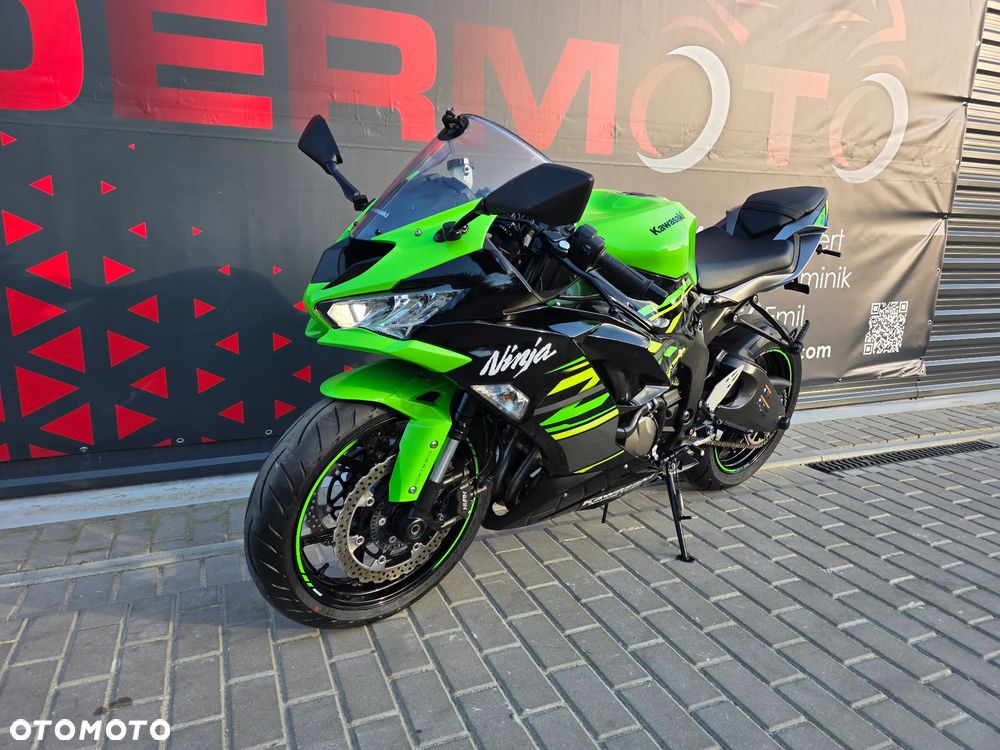 Kawasaki Ninja - 32