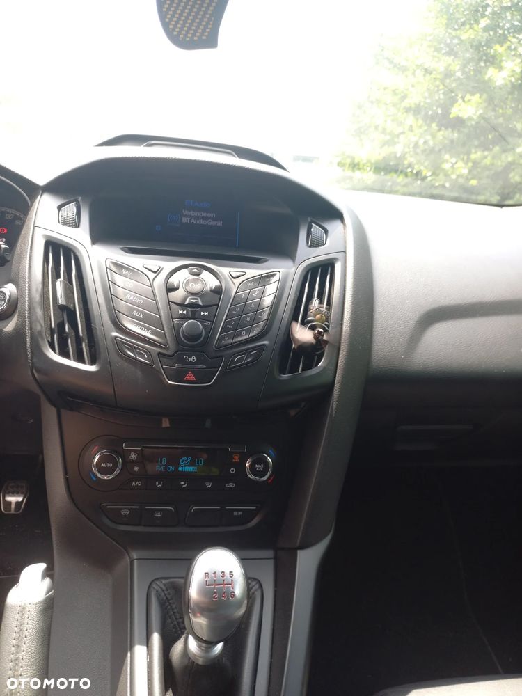 Ford Focus 2.0 EcoBoost ST-2 - 10