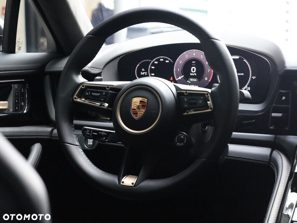Porsche Panamera - 13
