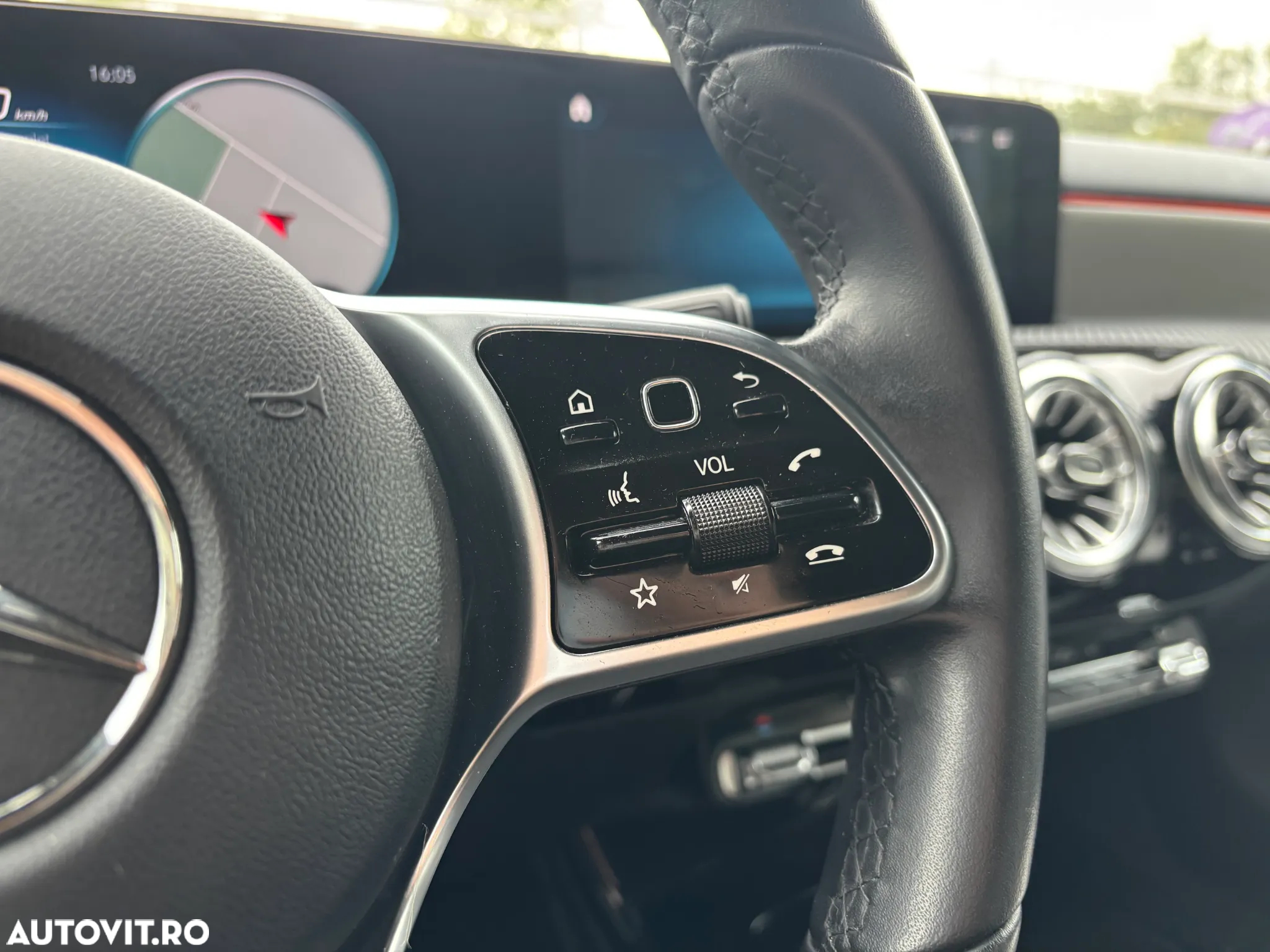 Mercedes-Benz A 180 7G-DCT - 26