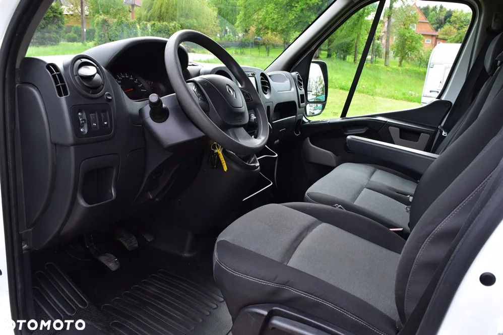 Renault master - 12