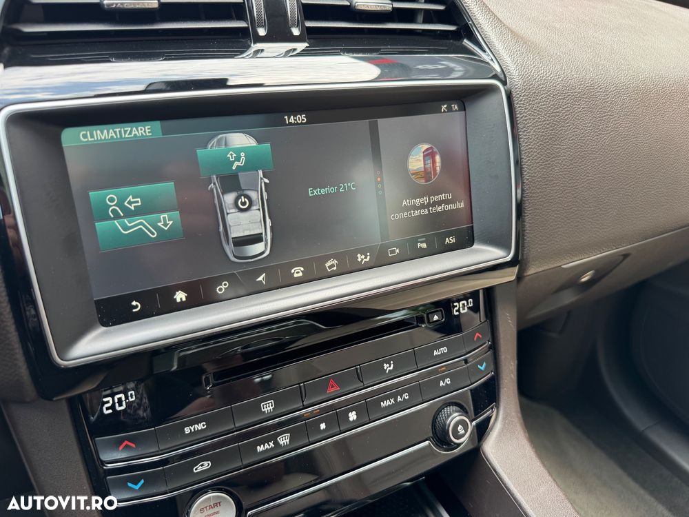 Jaguar F-Pace 20d AWD Aut. Prestige - 20