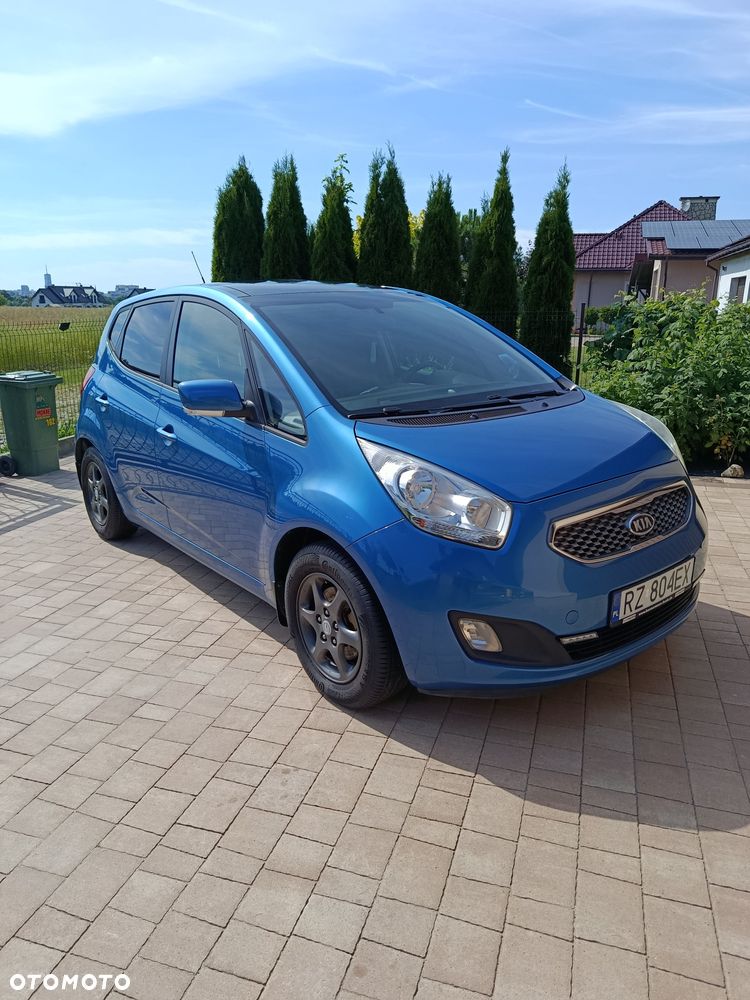 Kia Venga - 1