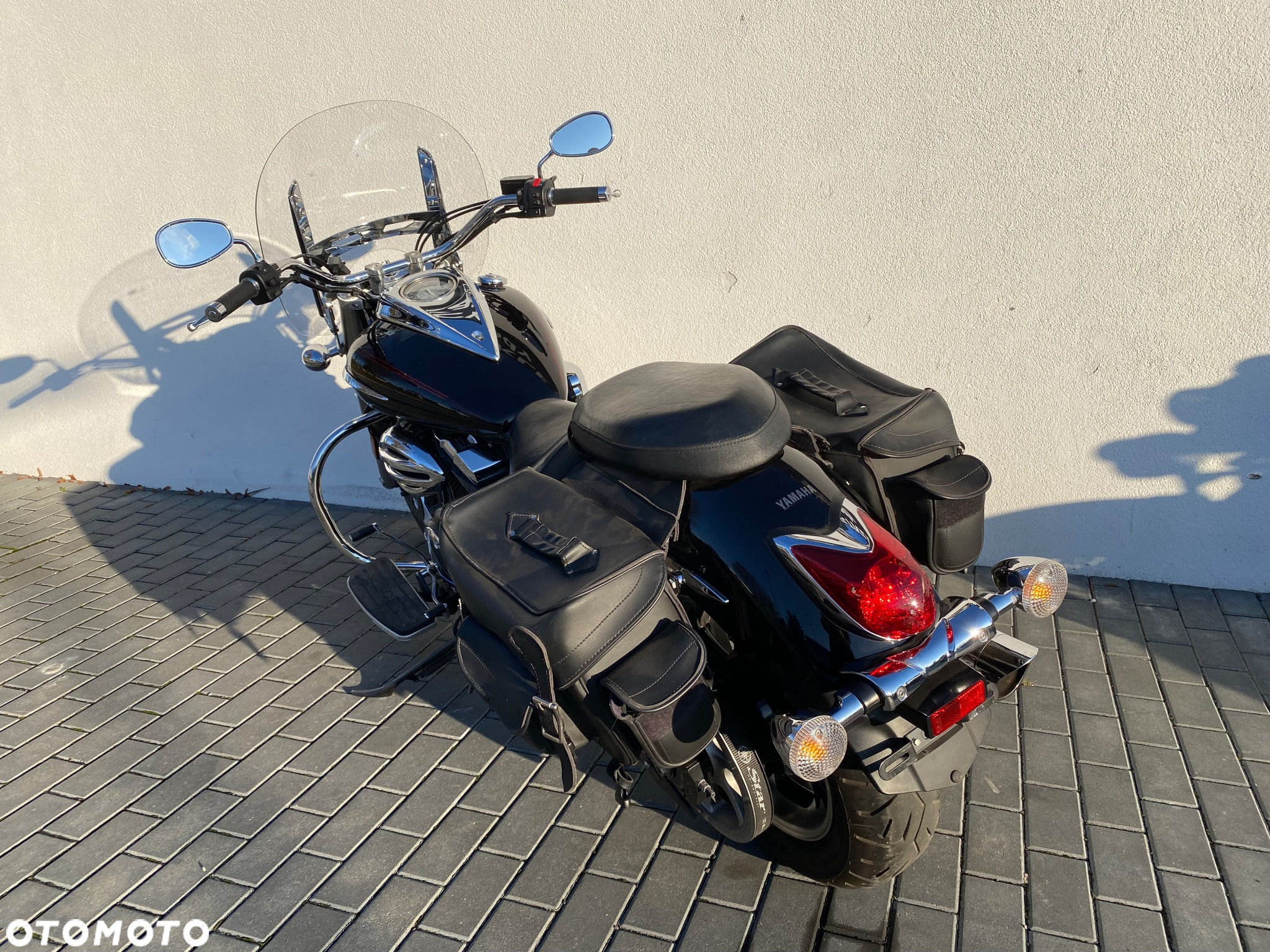 Yamaha XVS - 11