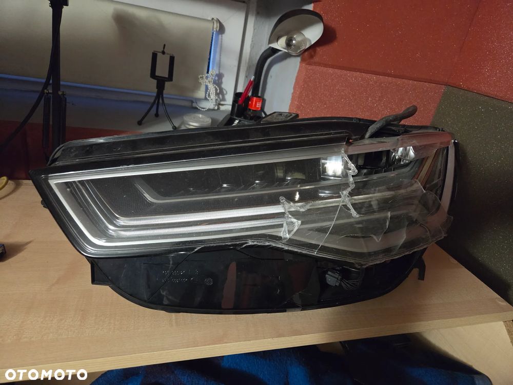 ORYGINALNA Lampa lewa Full LED Matrix z Audi A6 C7.5 (polift) - 1