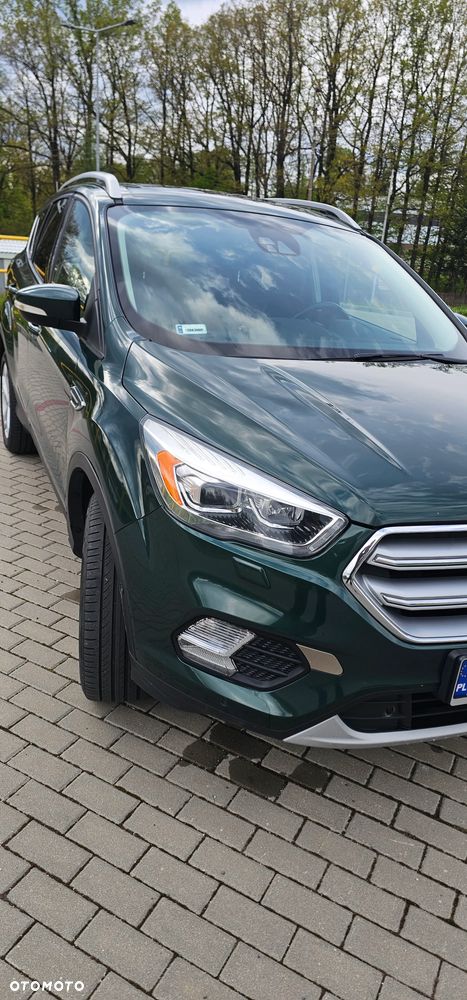 Ford Kuga - 4