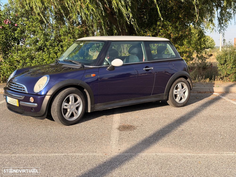 MINI 3 Portas One 1.4 D - 6