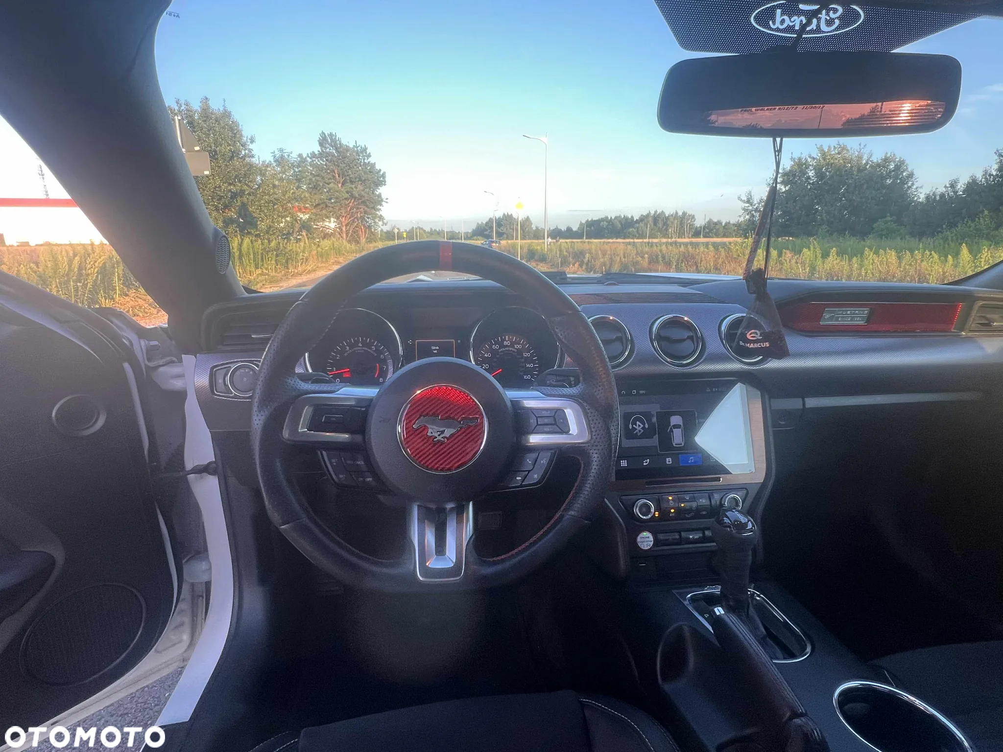 Ford Mustang 5.0 V8 GT - 14