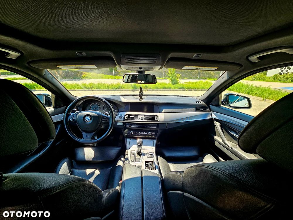 BMW Seria 5 535i - 11