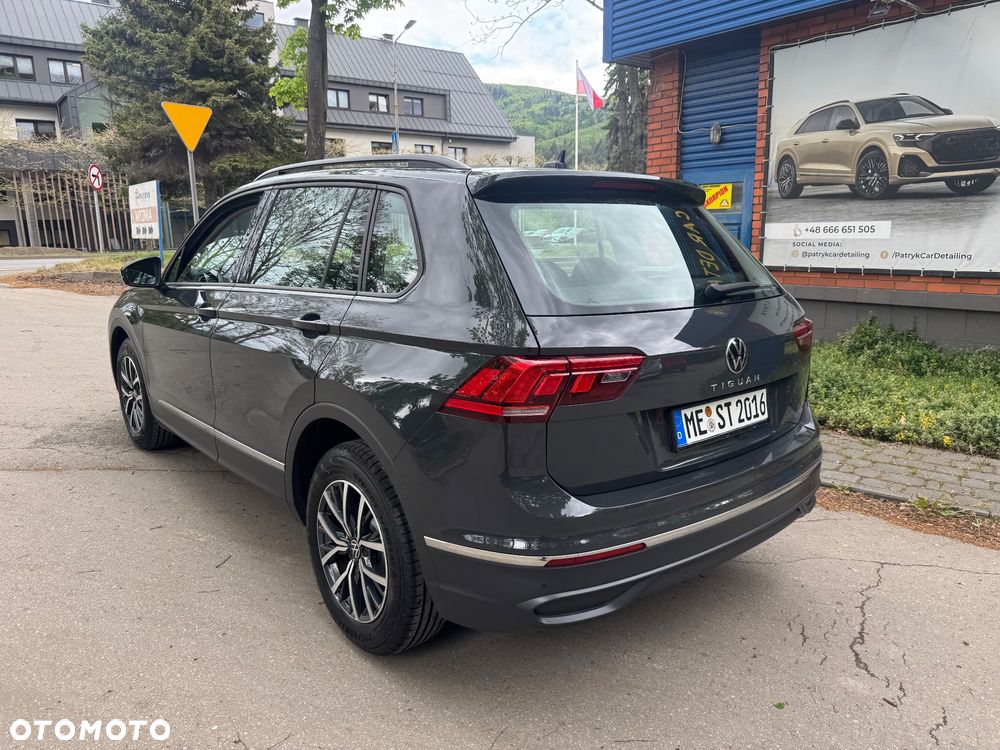 Volkswagen Tiguan - 15