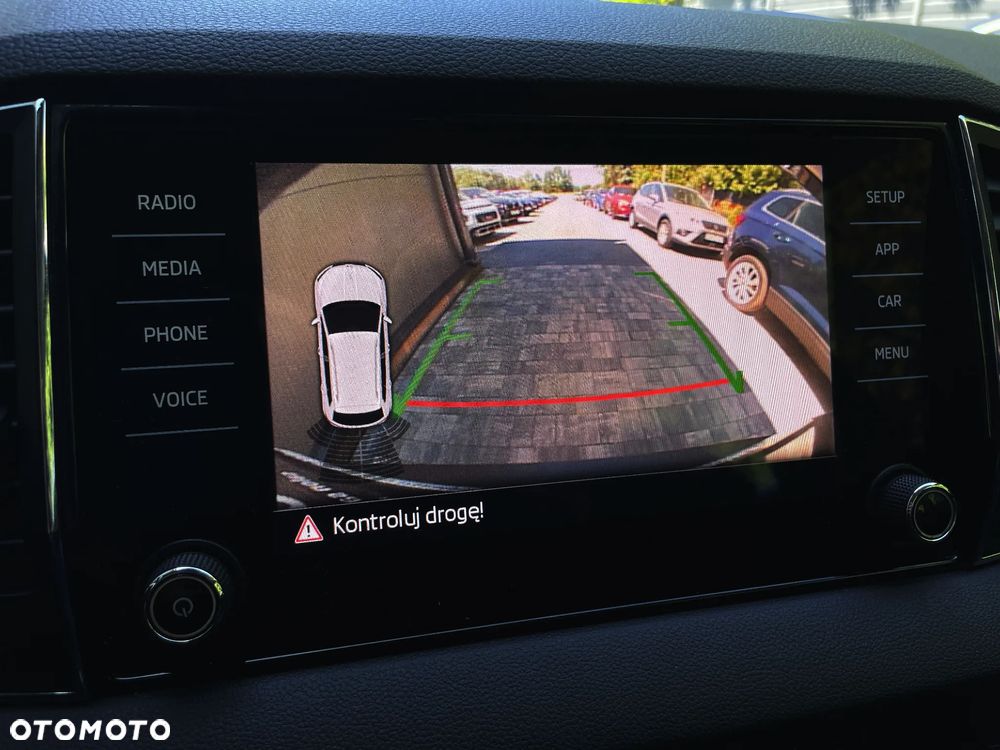 Skoda Karoq 1.6 TDI SCR 4x2 Style DSG - 26