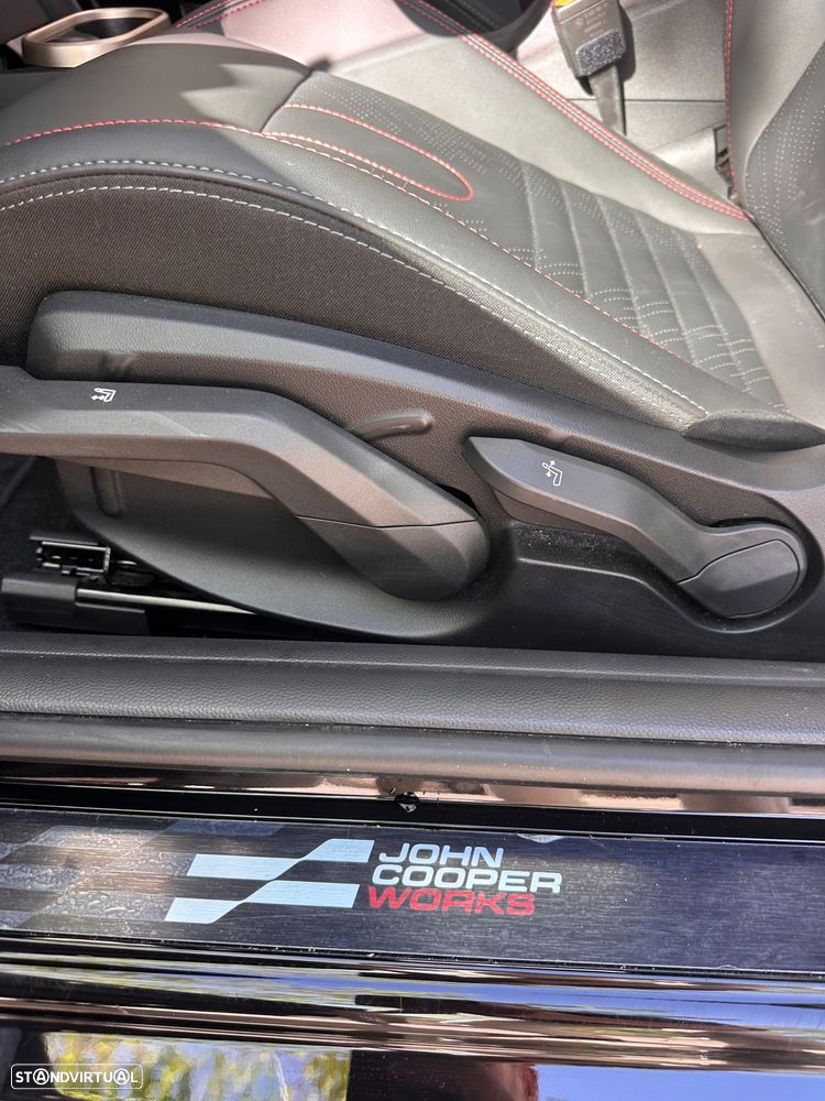 MINI 3 Portas John Cooper Works Plus Auto Desportiva - 15