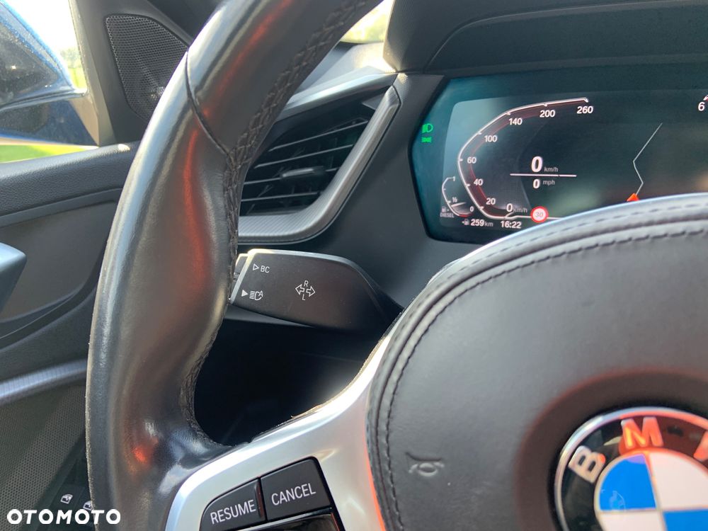 BMW Seria 1 118d Edition M Sport Shadow - 34