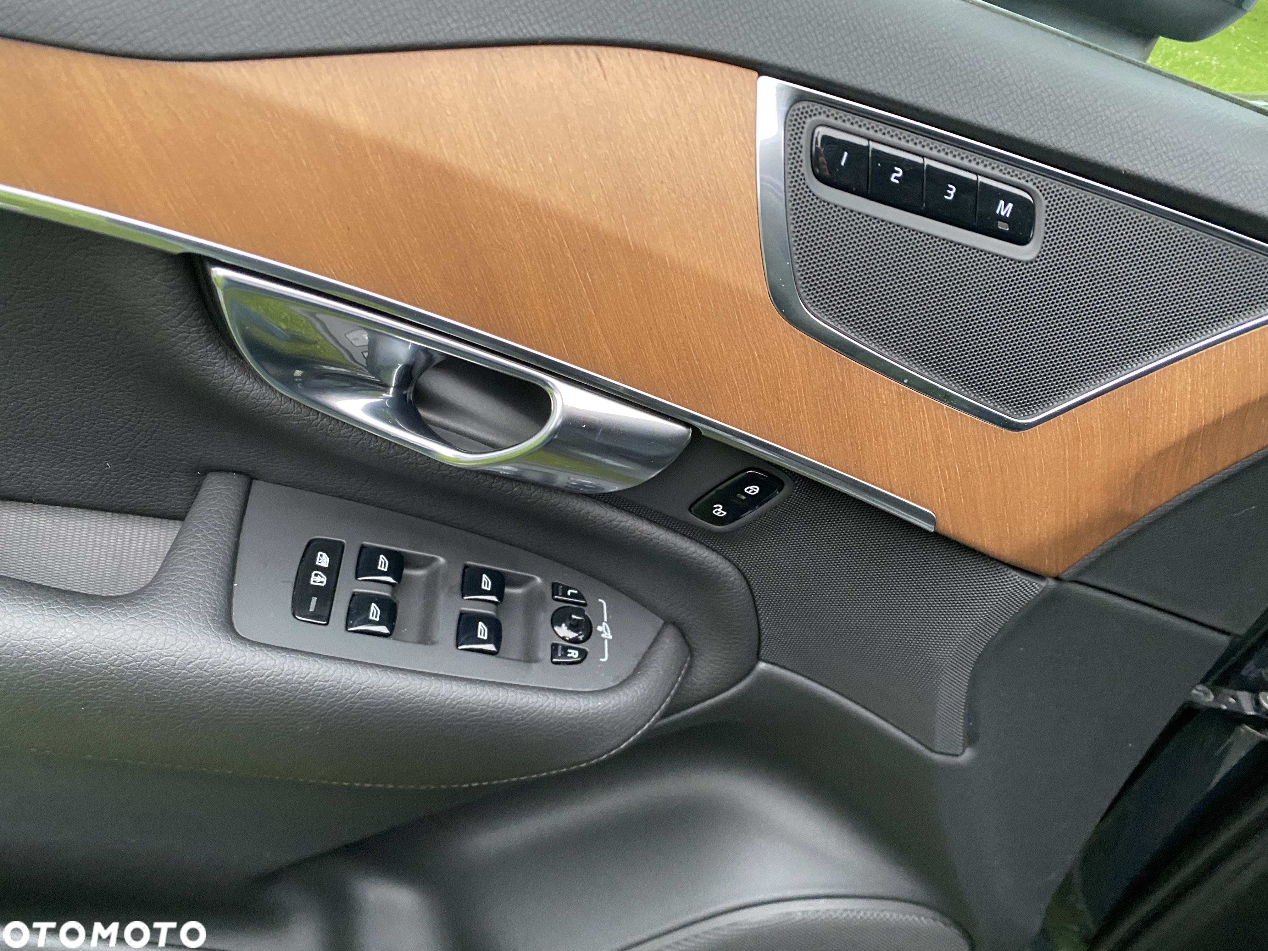 Volvo XC 90 T6 AWD Momentum 7os - 19