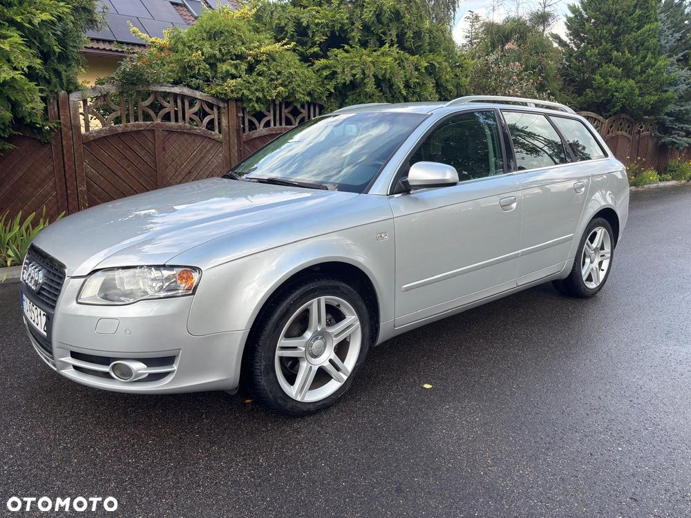 Audi A4 Avant - 4