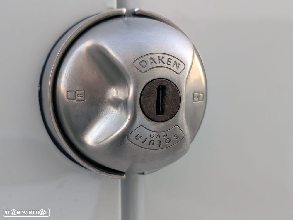 Peugeot Partner - 12