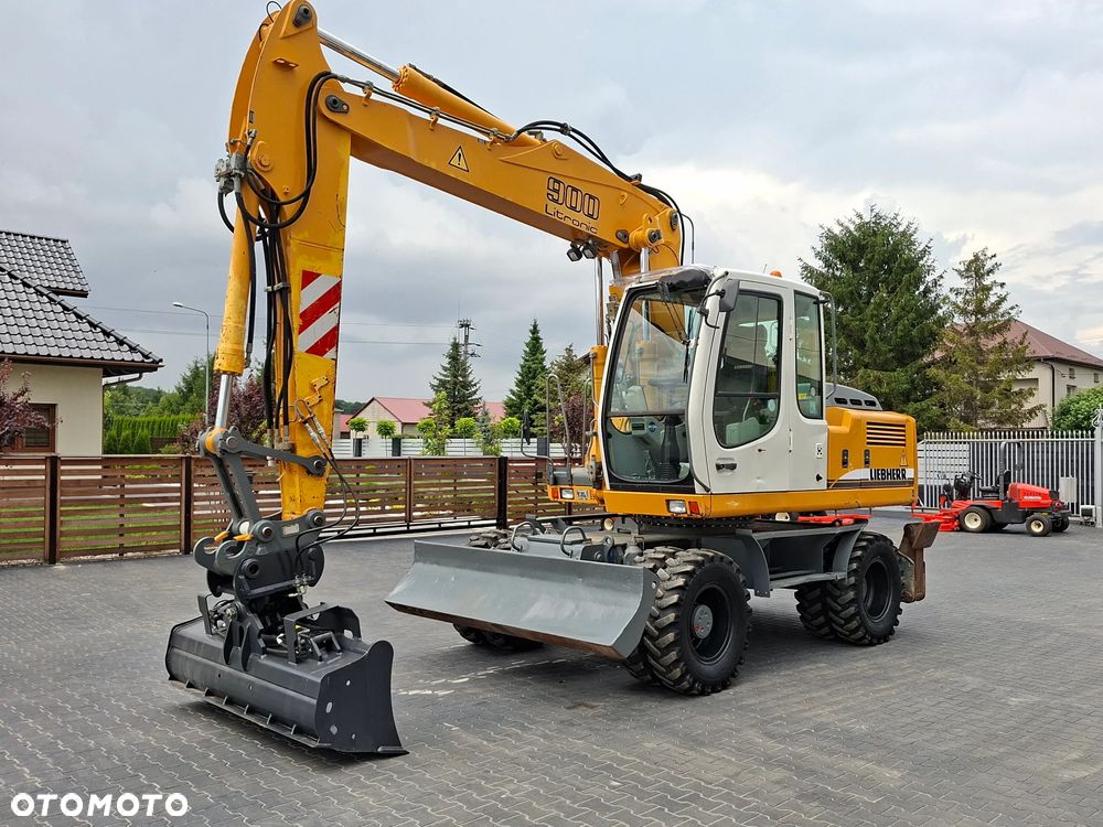 Liebherr A 900 C Pług+Podpory - 11