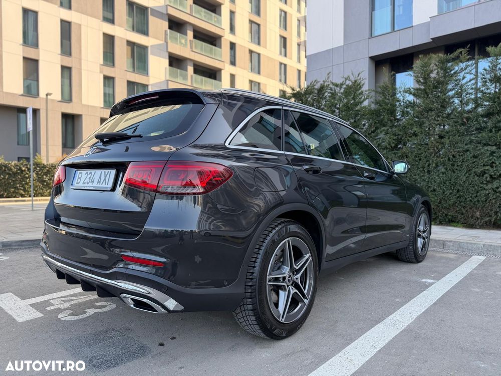 Mercedes-Benz GLC - 8