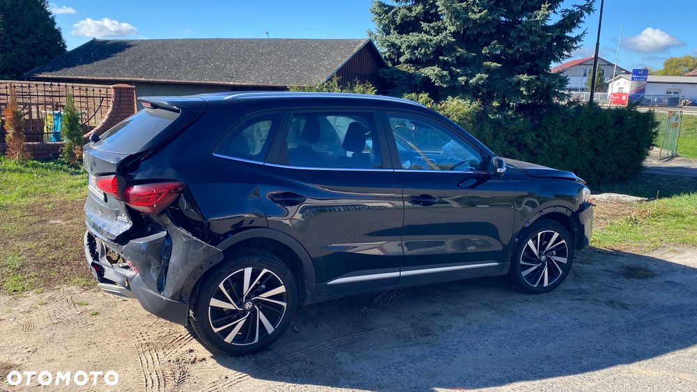 MG ZS Hybrid+ - 15