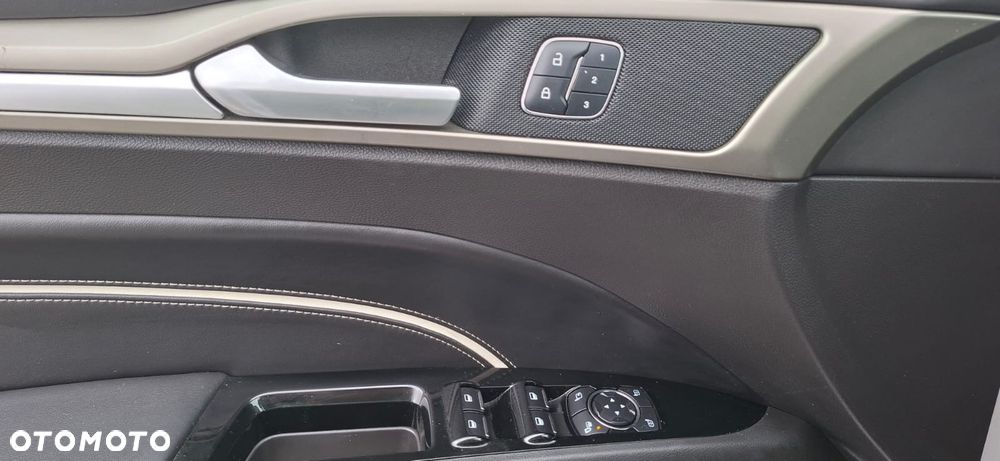 Ford Mondeo 2.0 Ti-VCT VIGNALE - 21