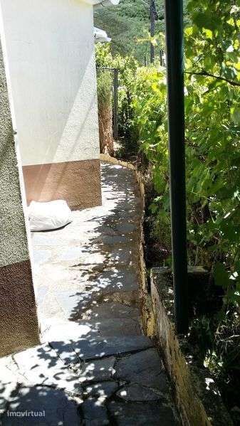 DUAS Moradias com pátios e jardim Aldeia das Dez perto de Piódão - Grande imagem: 4/10