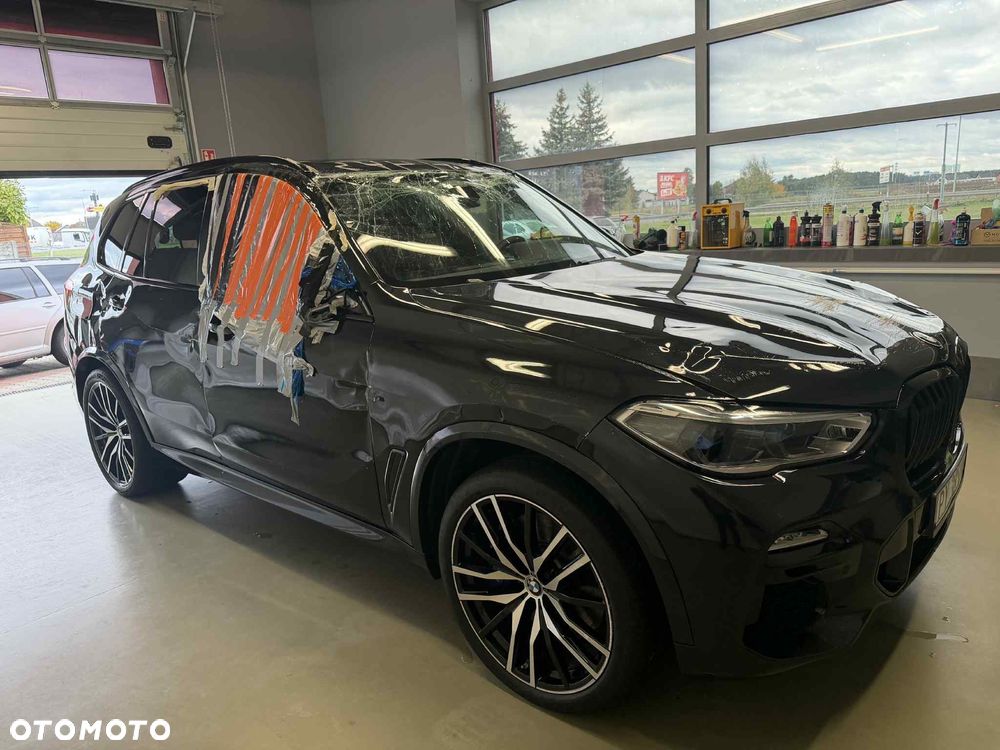 BMW X5 M50i - 5