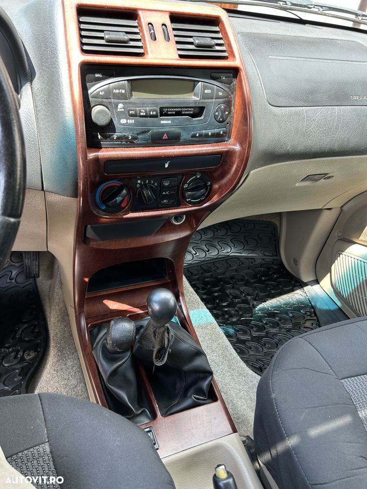 Nissan Terrano 3.0 TDI Luxury - 8