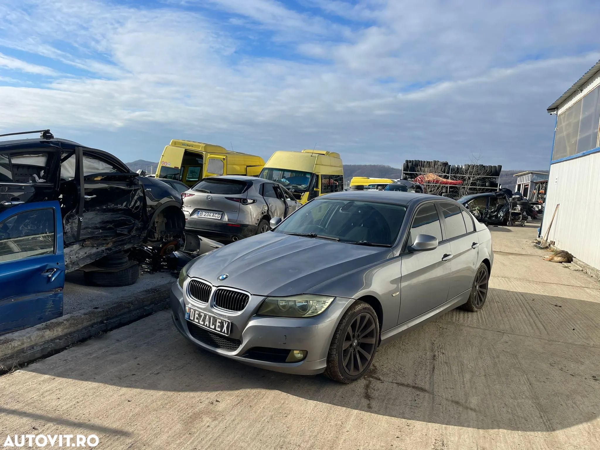 Dezmembrari BMW e90 316D / N47D20C - 1