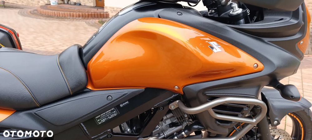 Suzuki V-STROM - 26