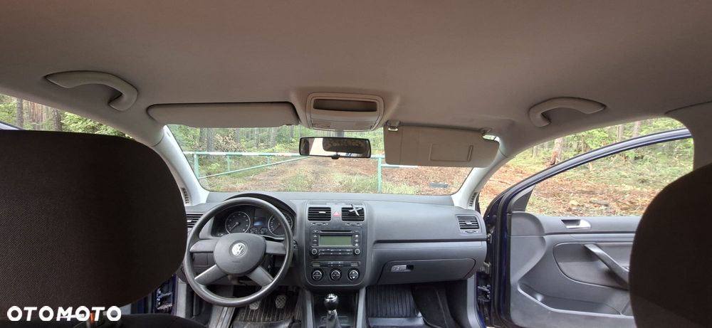 Volkswagen Golf 1.6 Trendline - 5