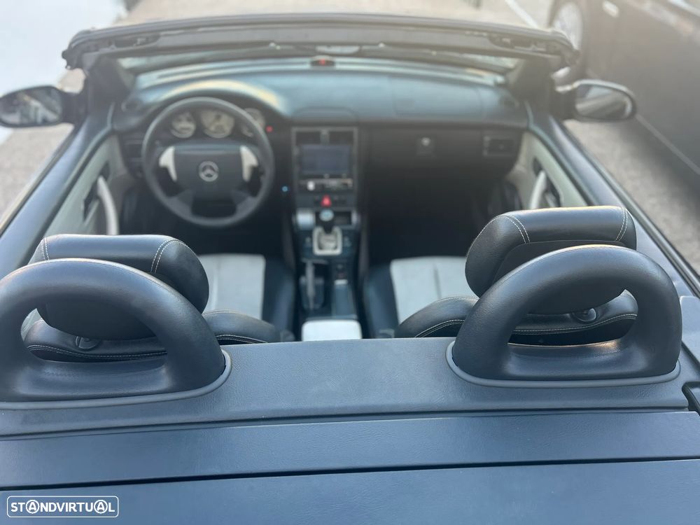 Mercedes-Benz SLK 200 Kompressor - 23