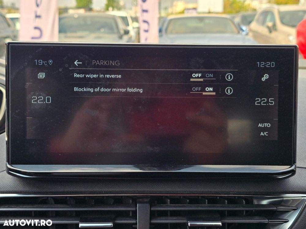 Peugeot 3008 - 23