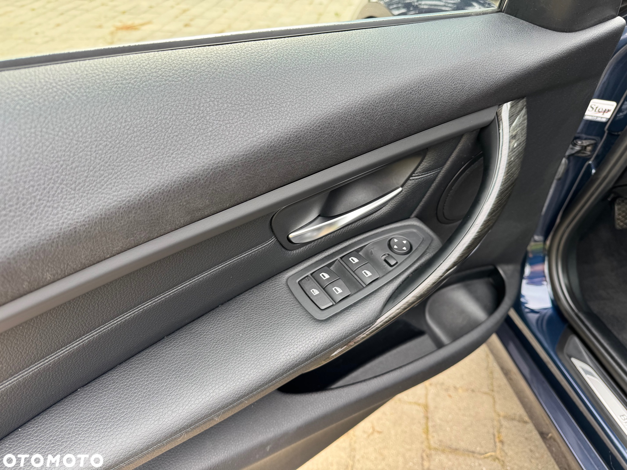 BMW Seria 3 318d Luxury Line - 11