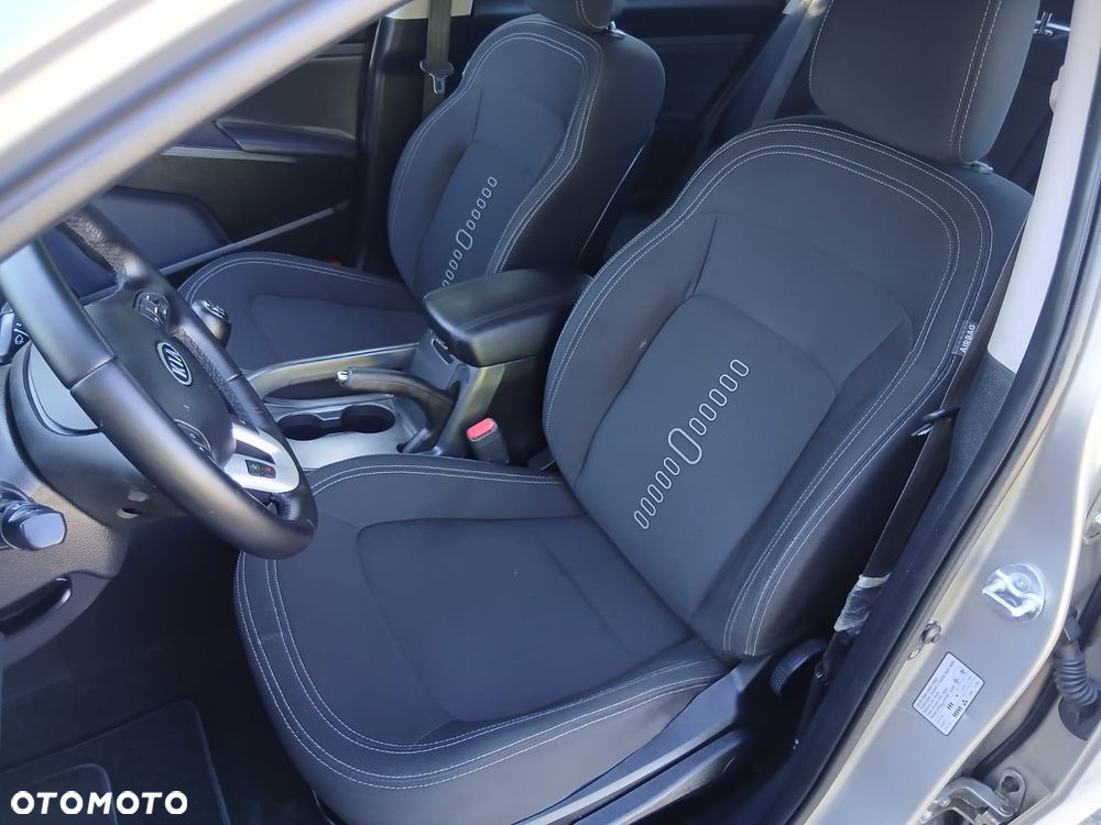 Kia Sportage 1.6 GDI 2WD Attract - 20