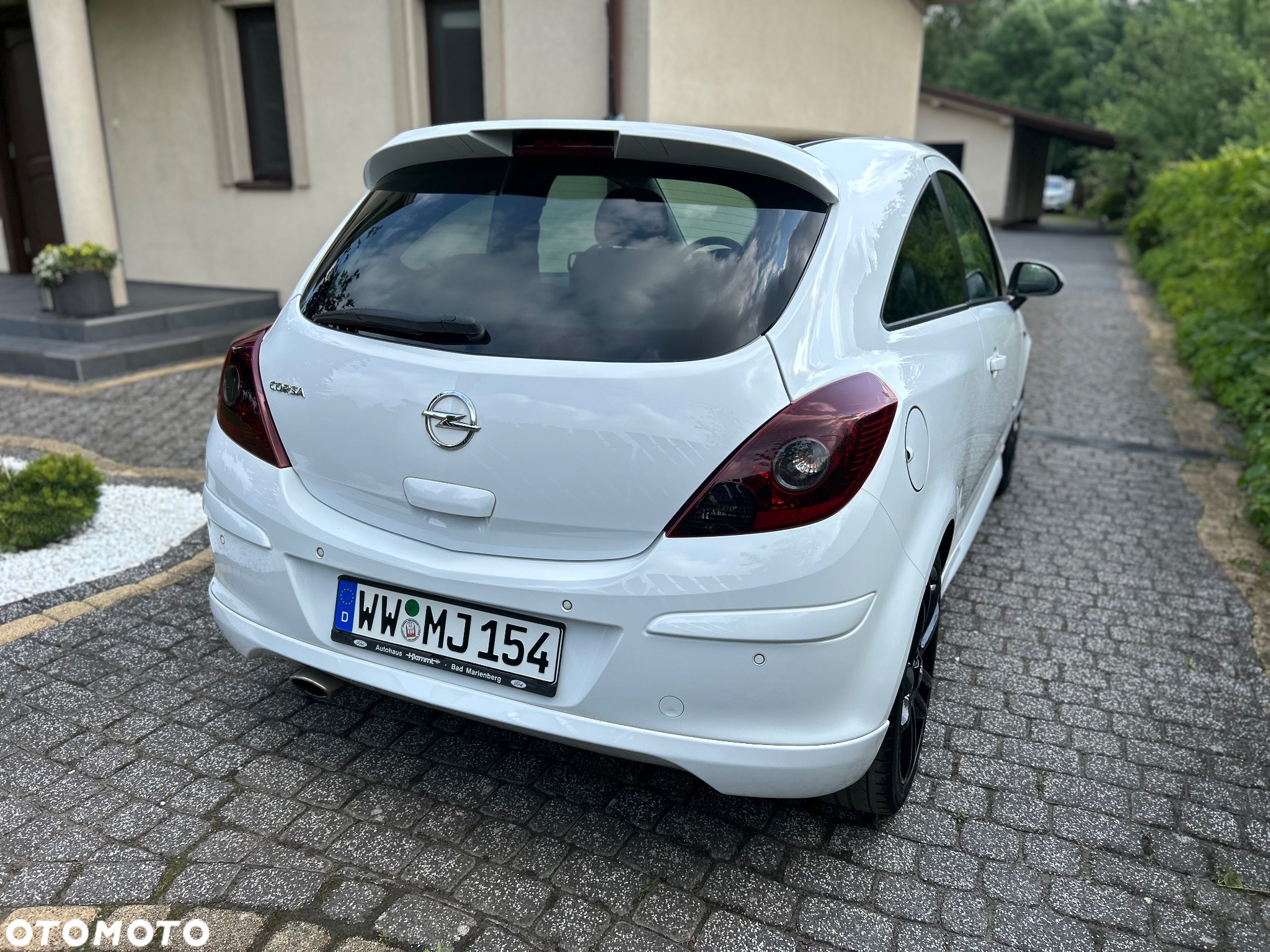 Opel Corsa 1.4 16V Sport - 12