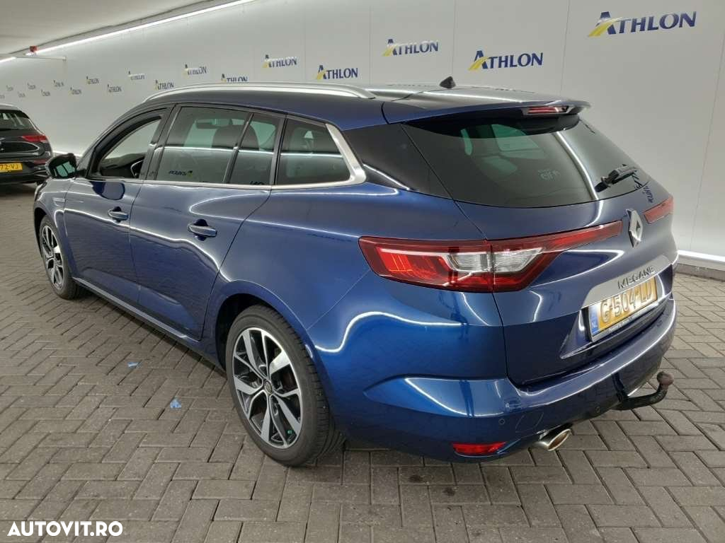 Renault Megane Grandtour ENERGY TCe 140 EDC BOSE EDITION - 4