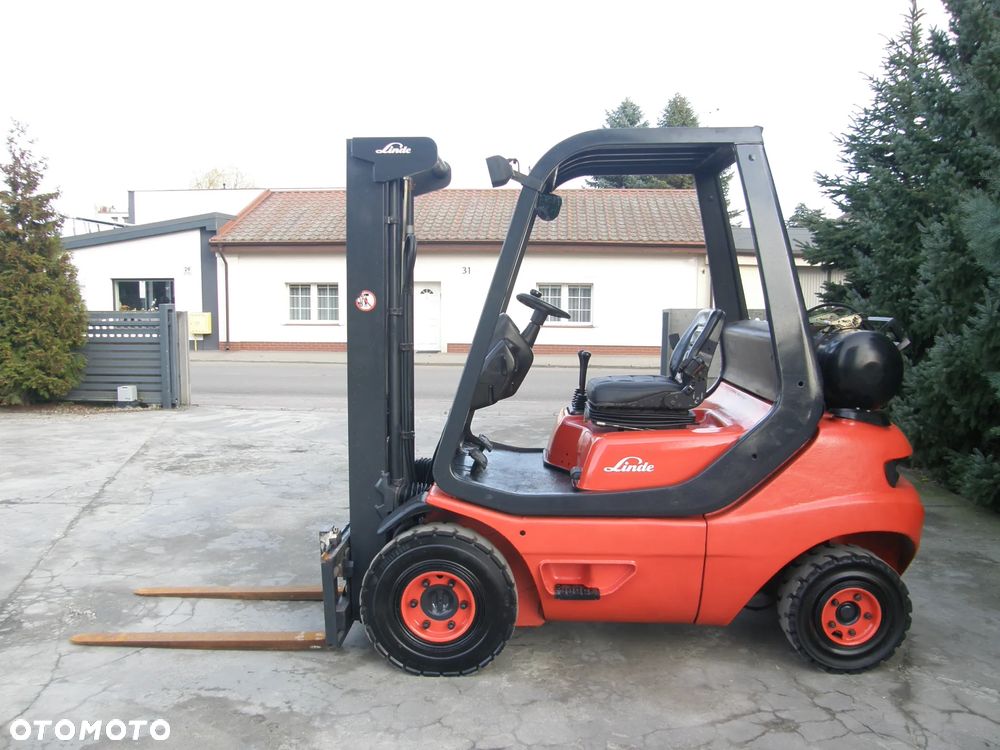 Linde H20T-02 1995 wolny skok przesuw z Niemiec - 1