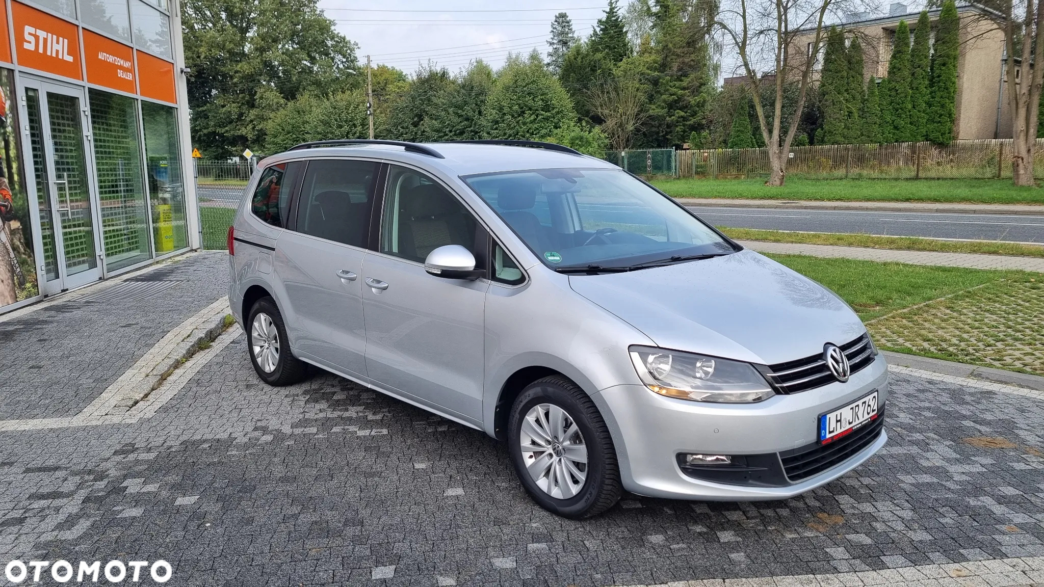 Volkswagen Sharan 2.0 TDI Comfortline - 4