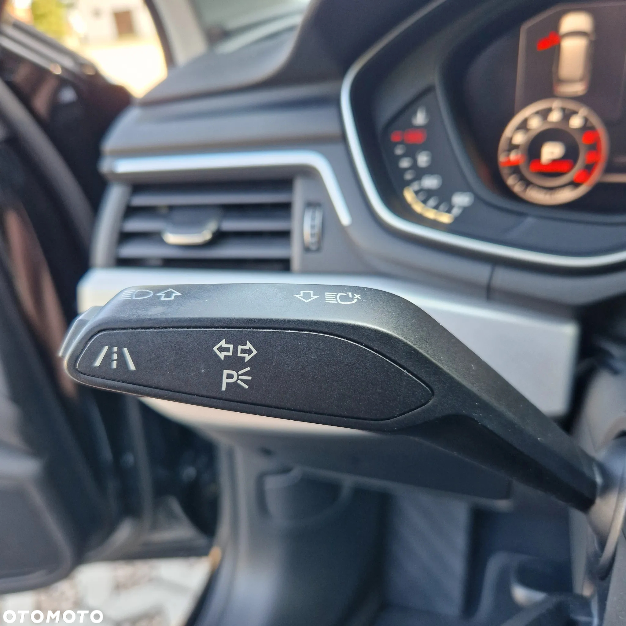 Audi A4 2.0 TFSI ultra Sport S tronic - 33