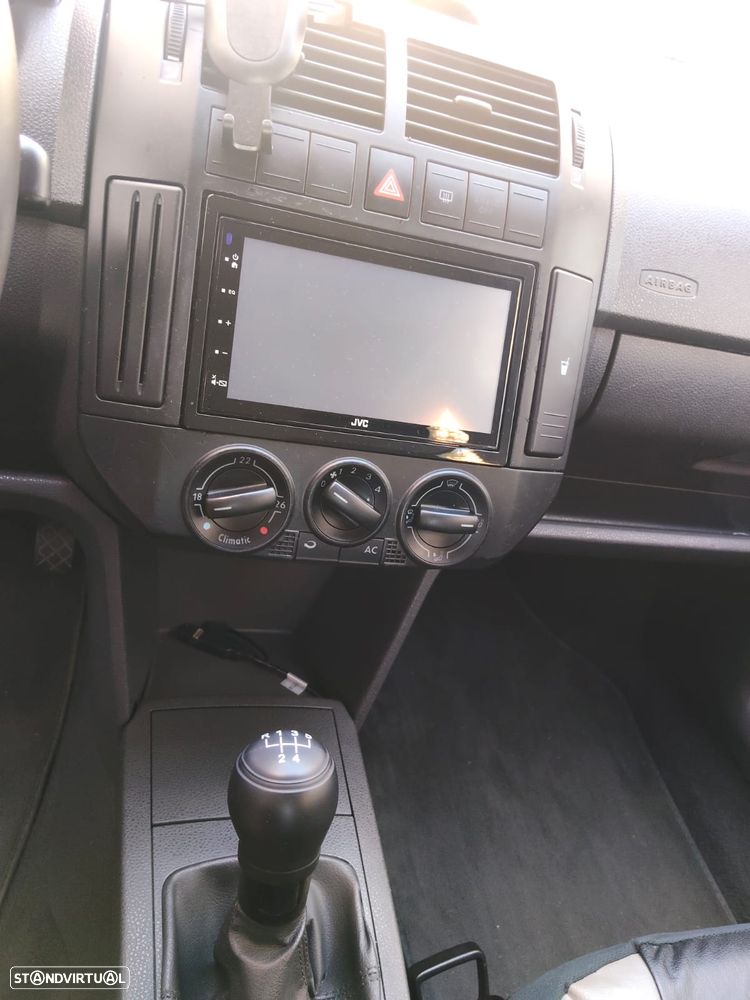 VW Polo 1.2 Confortline - 27
