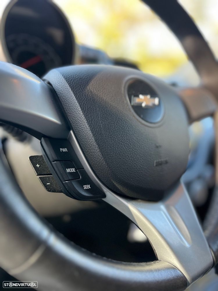 Chevrolet Spark 1.2 LT - 12