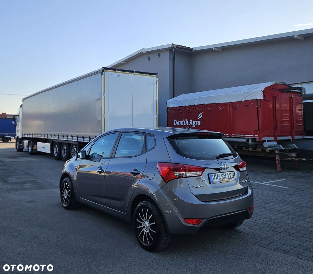 Hyundai ix20 - 4