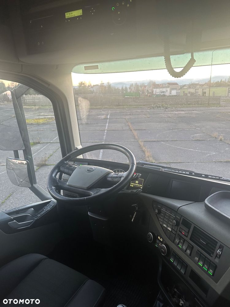Volvo FH4 460 - 10