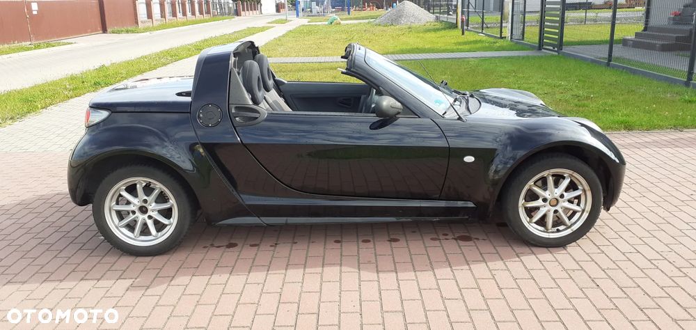 Smart Roadster - 2