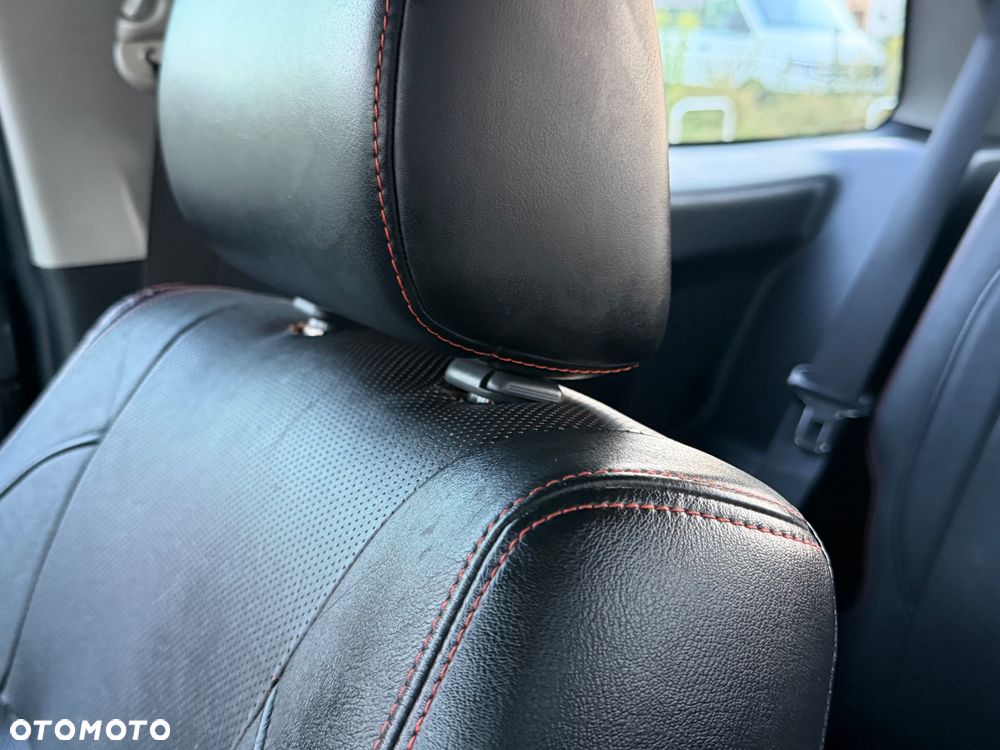 Suzuki Grand Vitara 1.9 DDiS Comfort - 10