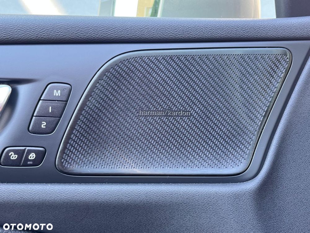 Volvo V60 B4 B Inscription - 26