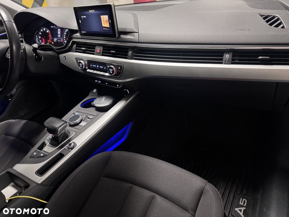 Audi A4 Limousine - 25